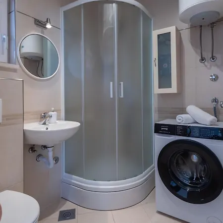 Bruno 1&2 - Two-room Penthouse - Wonderful Panoramic View Of The Sea - The Location, First Row To The - 10 Minutes From Supetar Ferry Port - Free Secured Parking - Facilities Nearby Apartment *