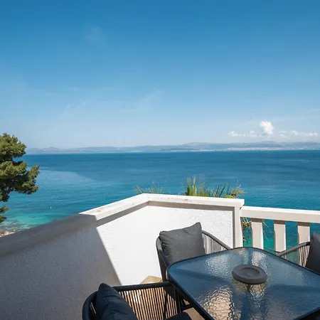 Bruno 1&2 - Two-room Penthouse - Wonderful Panoramic View Of The Sea - The Location, First Row To The - 10 Minutes From Supetar Ferry Port - Free Secured Parking - Facilities Nearby * 수티반